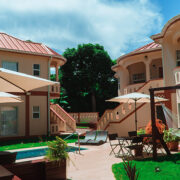 Valley Breeze Guest House - Image 4